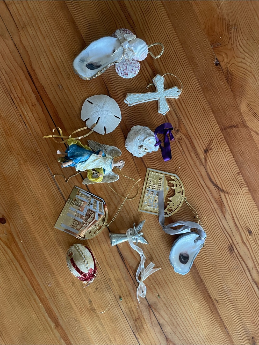 Assorted Ornament Set (10 pieces)